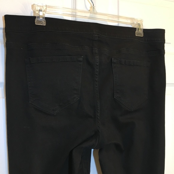 Maurice’s Black PullOn Stretch Jean Size 18 Reg - Picture 5 of 6